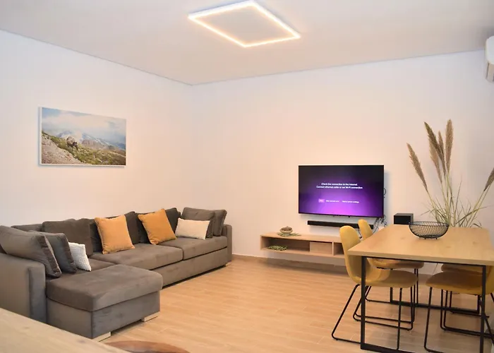 San Pietro Holiday Retreat - Happy Rentals